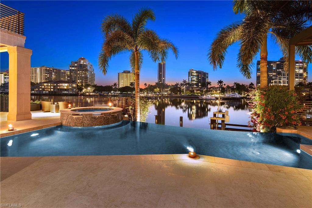 PARK SHORE - Residential