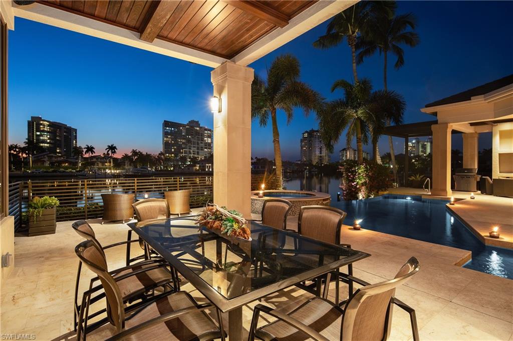 PARK SHORE - Residential