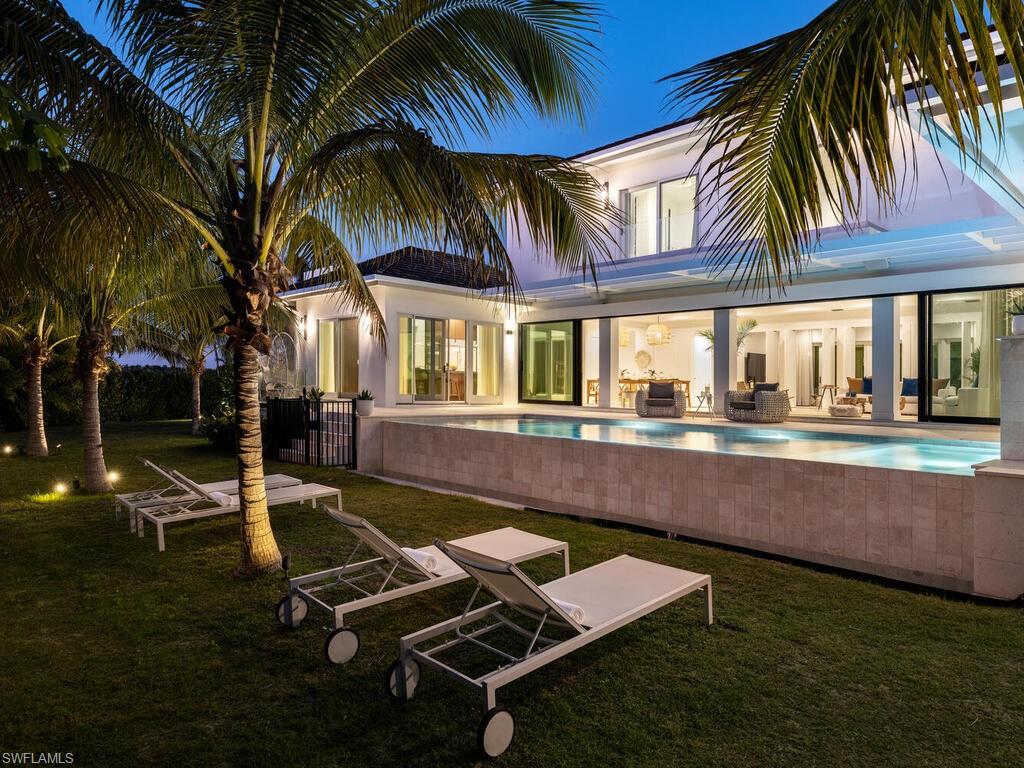 SABRE CAY - Residential