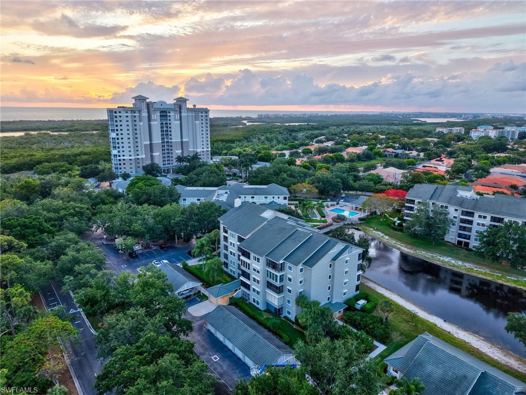 ARBOR TRACE - Residential