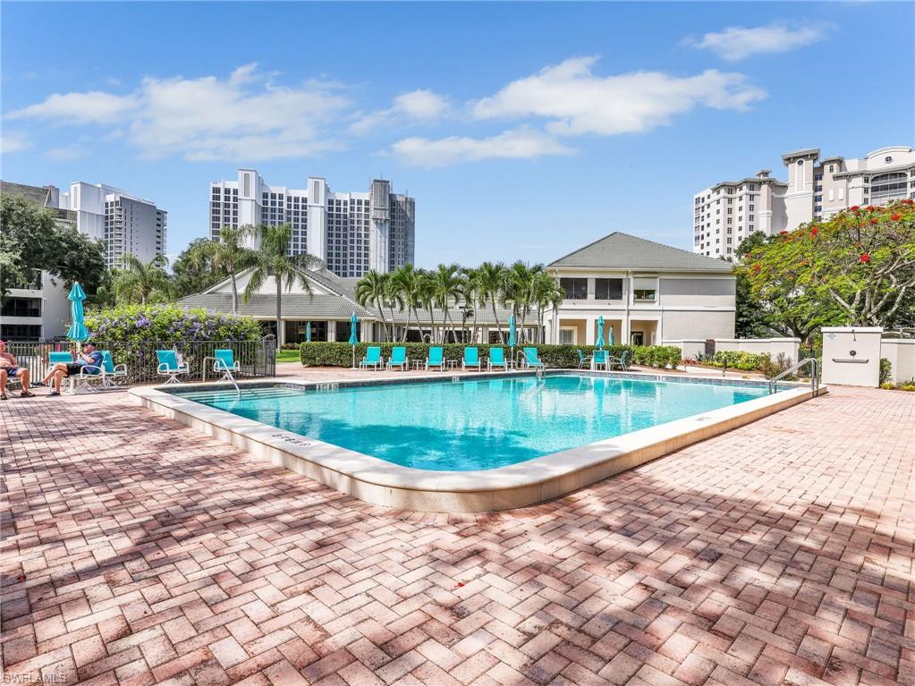ARBOR TRACE - Residential