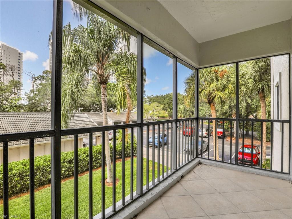 ARBOR TRACE - Residential