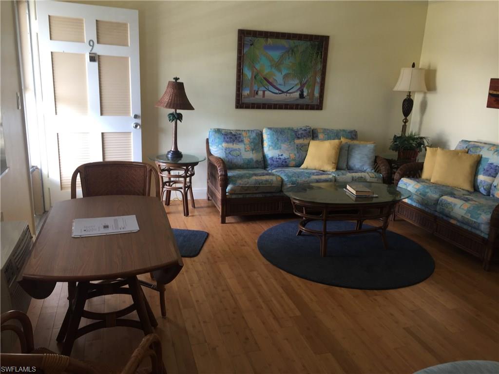 AQUARIUS APTS OF MARCO ISLAND - Residential