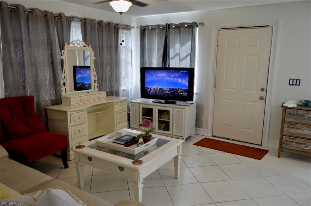OAK RIDGE MANOR - Residential