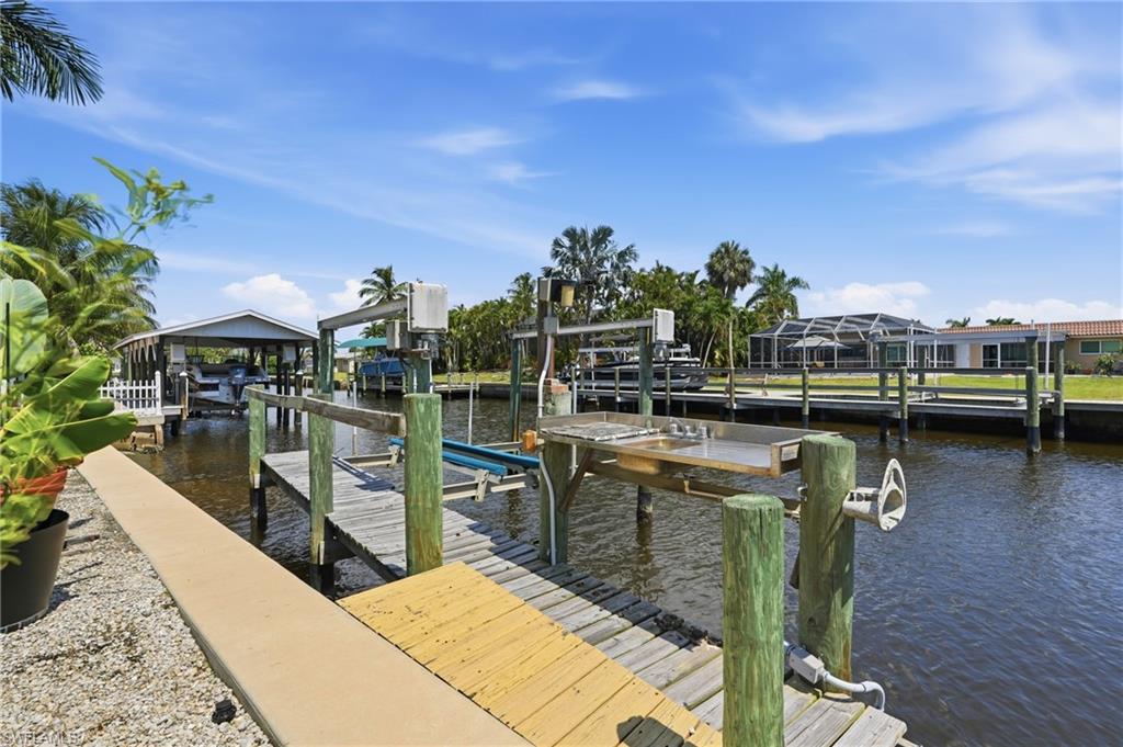 IMPERIAL SHORES - Residential