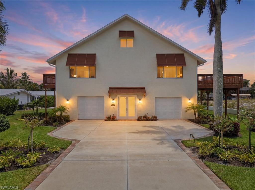 IMPERIAL SHORES - Residential