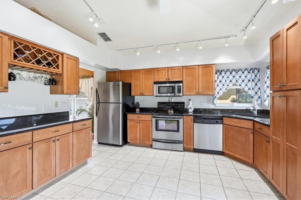 VILLAGES AT COUNTRY CREEK - Residential