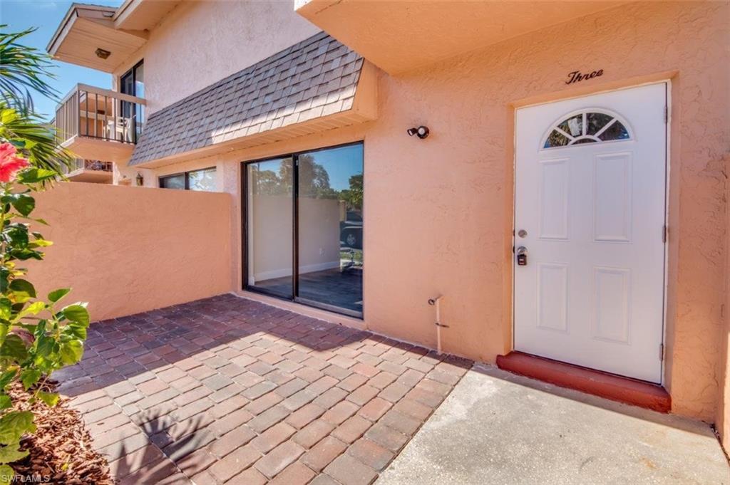 LITTLE STONE COURT - Residential