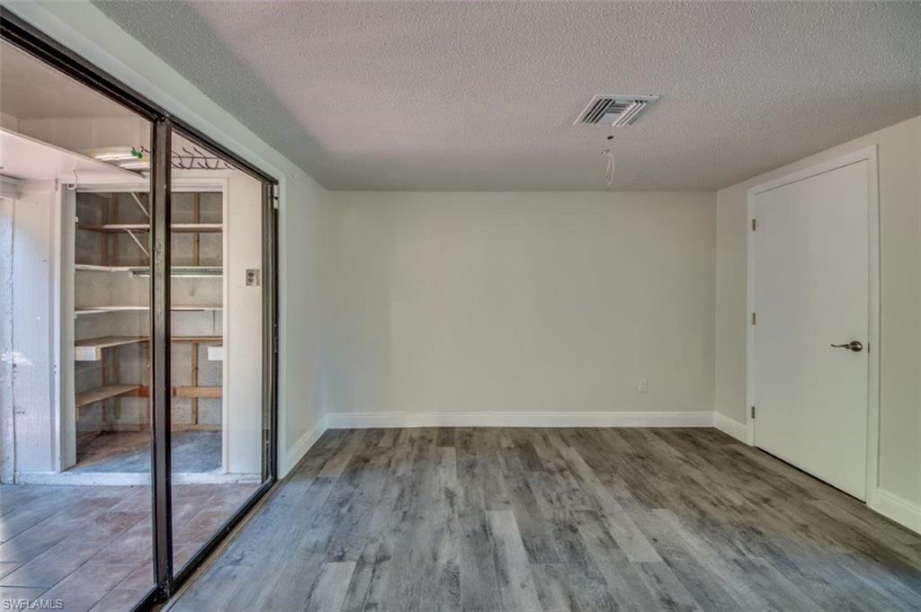 LITTLE STONE COURT - Residential