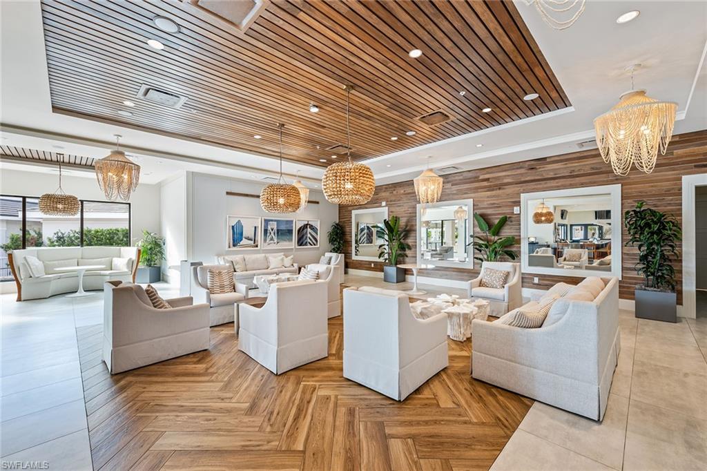 GRANDE GENEVA - Residential