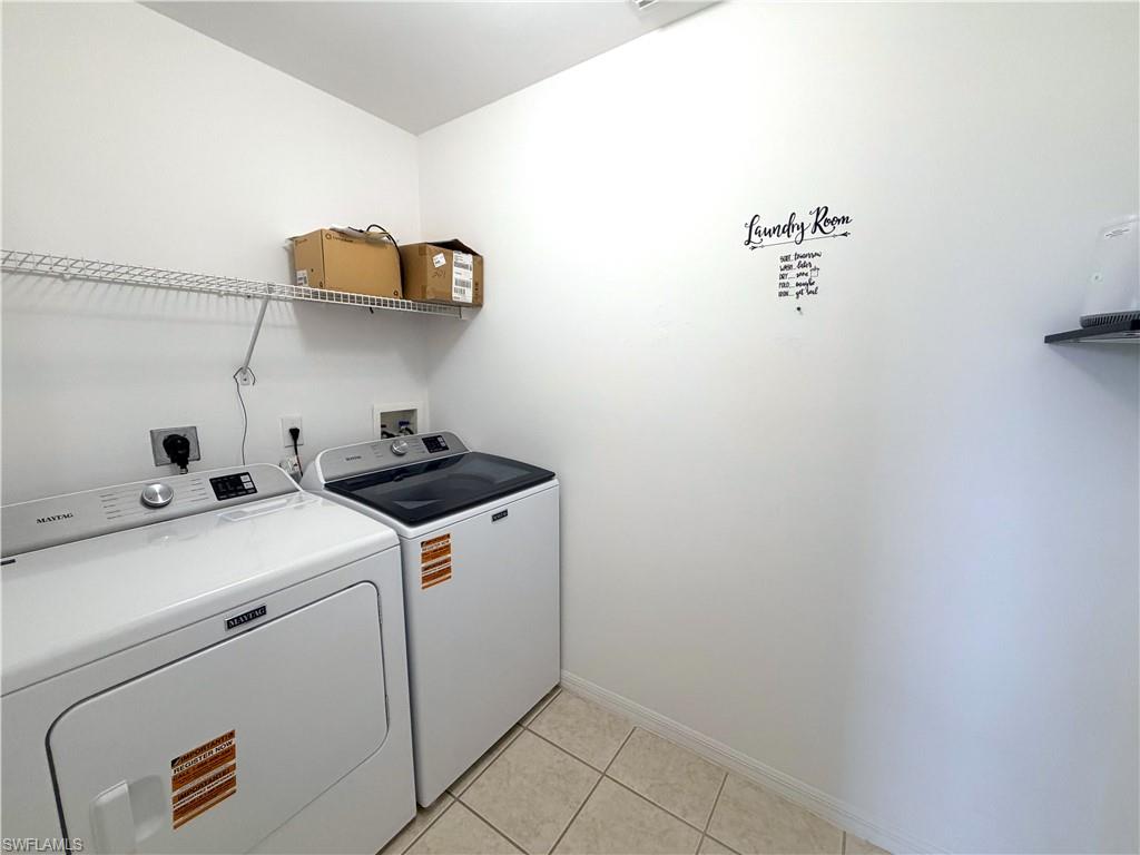 BANYAN TRACE - Residential Lease