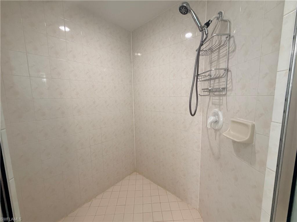 BANYAN TRACE - Residential Lease