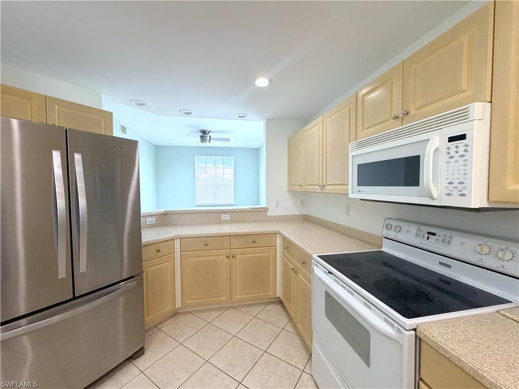 BANYAN TRACE - Residential Lease