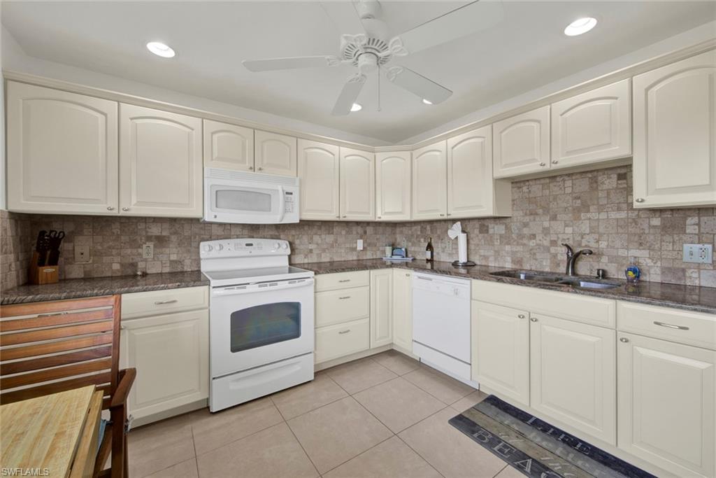 GLADES COUNTRY CLUB - Residential