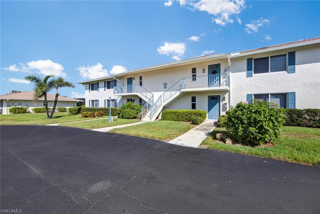GLADES COUNTRY CLUB - Residential