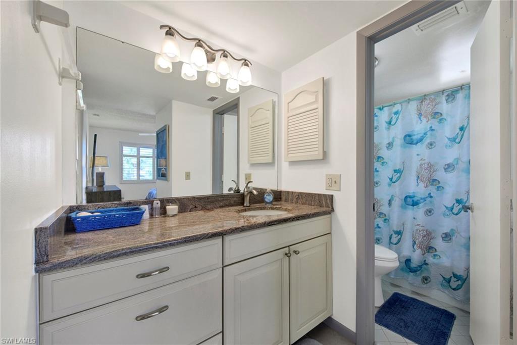 GLADES COUNTRY CLUB - Residential