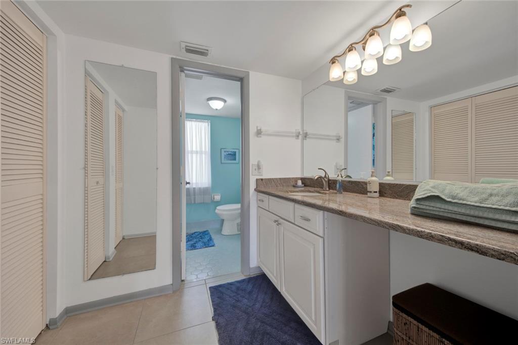 GLADES COUNTRY CLUB - Residential