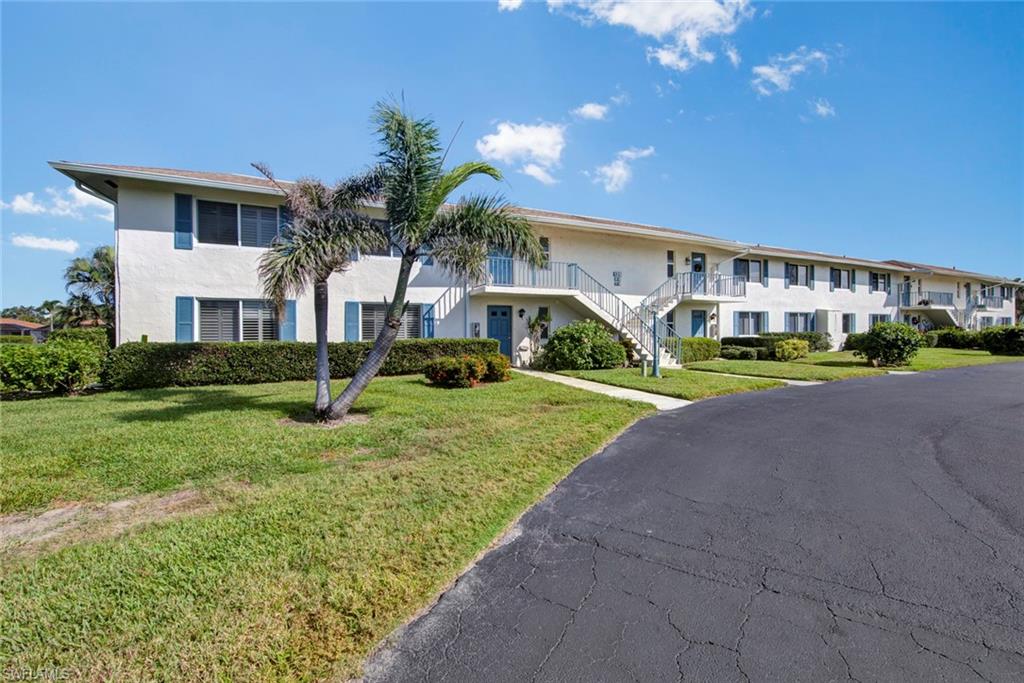 GLADES COUNTRY CLUB - Residential