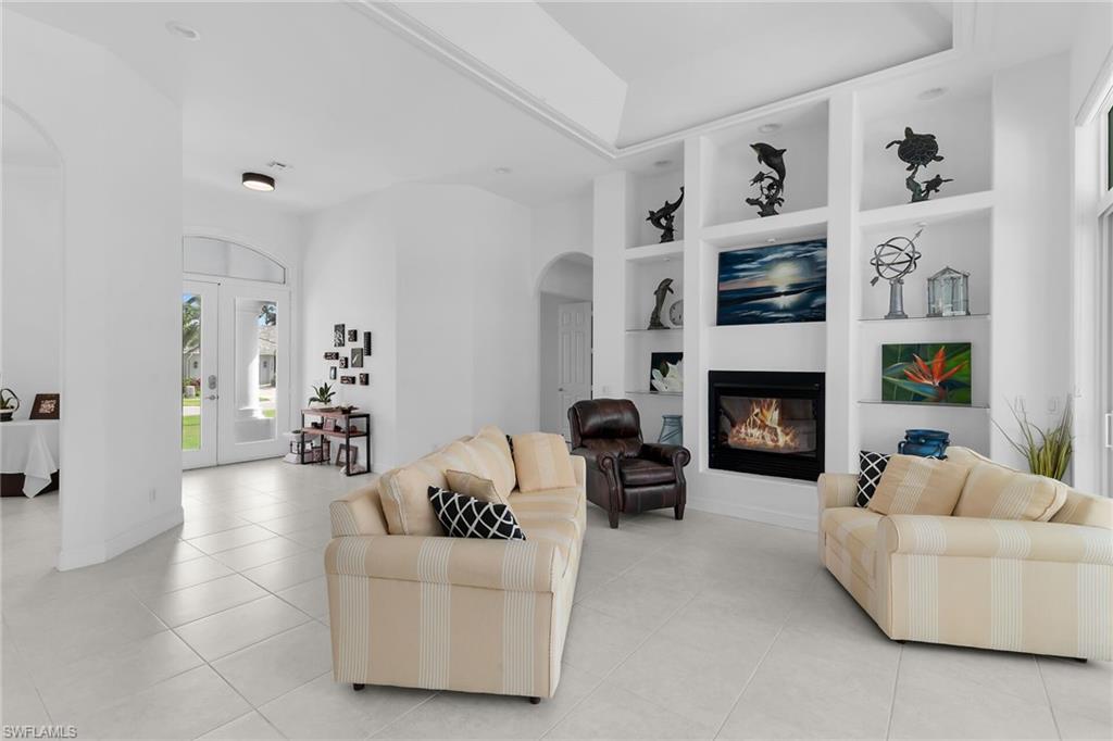 MARCO ISLAND - Residential