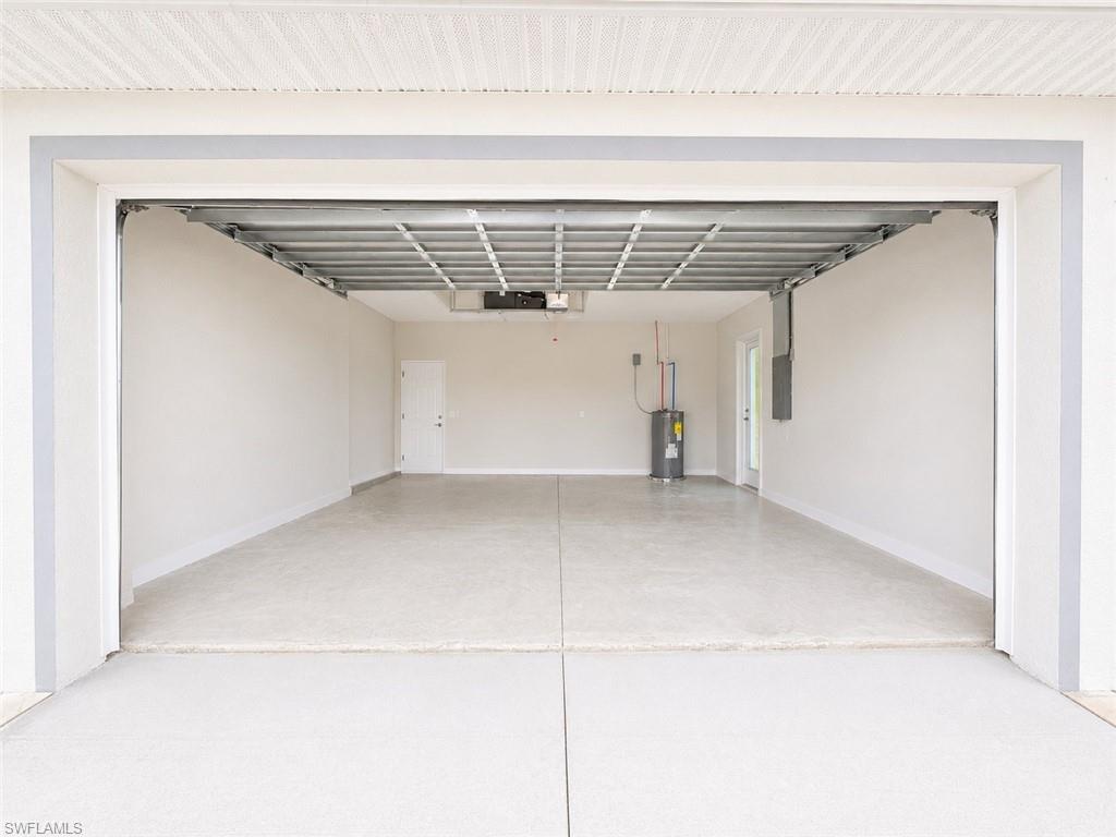 CAPE CORAL - Residential Lease