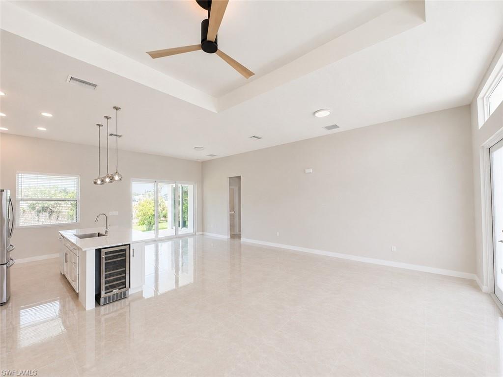 CAPE CORAL - Residential Lease