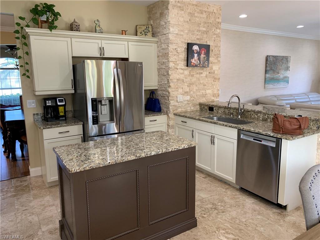 STONEYBROOK - Residential