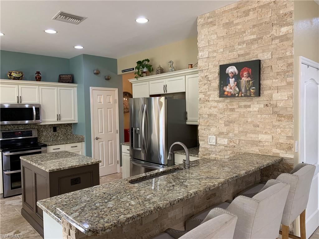 STONEYBROOK - Residential