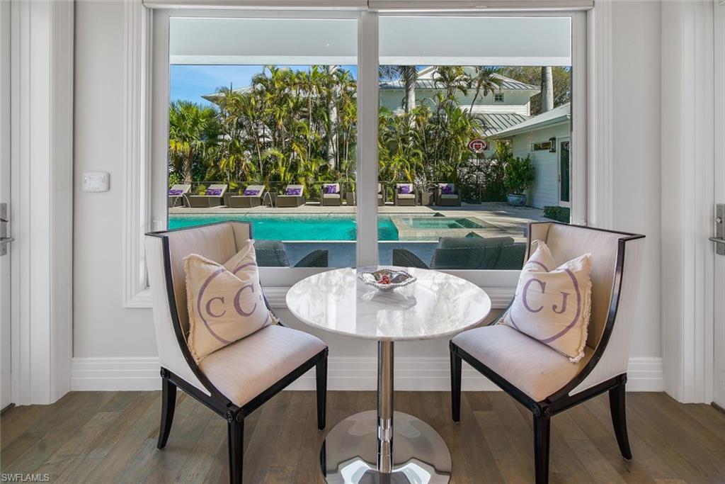 OLDE NAPLES - Residential