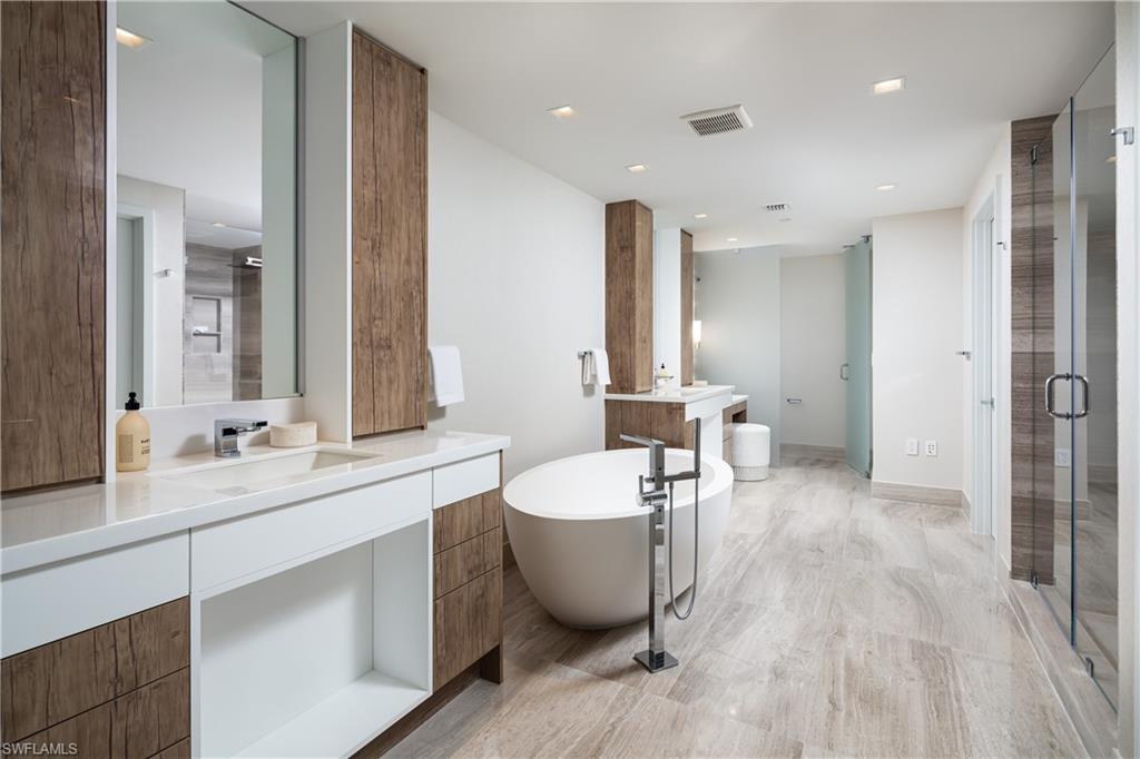 MYSTIQUE - Residential