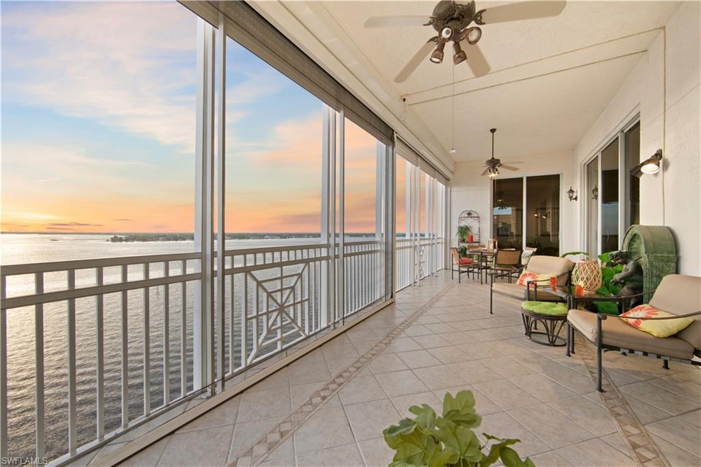 THE SHORES - Residential