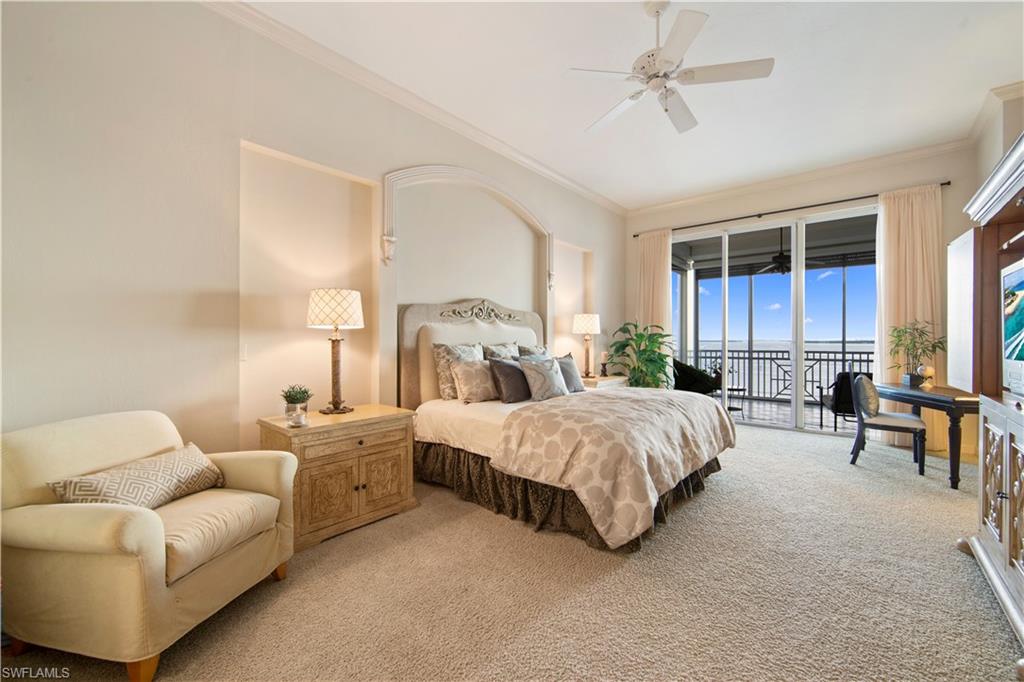 THE SHORES - Residential