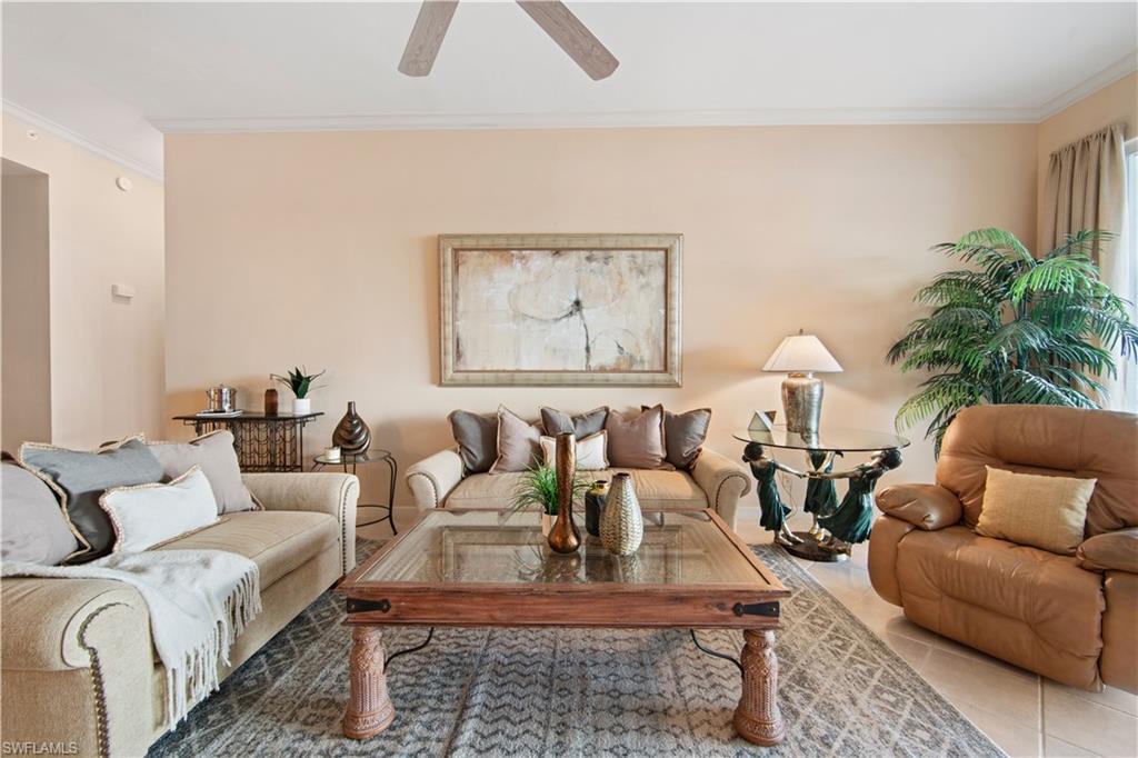 THE SHORES - Residential
