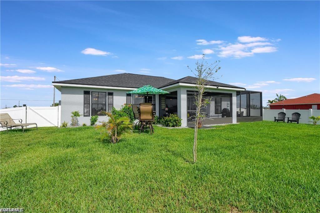 CAPE CORAL - Residential