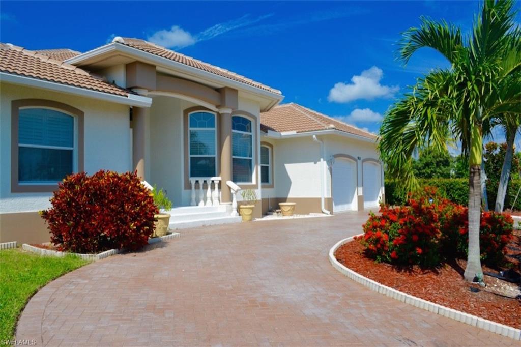 MARCO BEACH - Residential