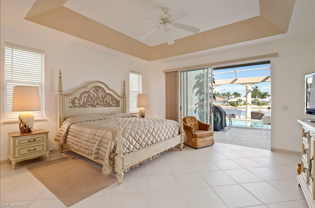 MARCO BEACH - Residential