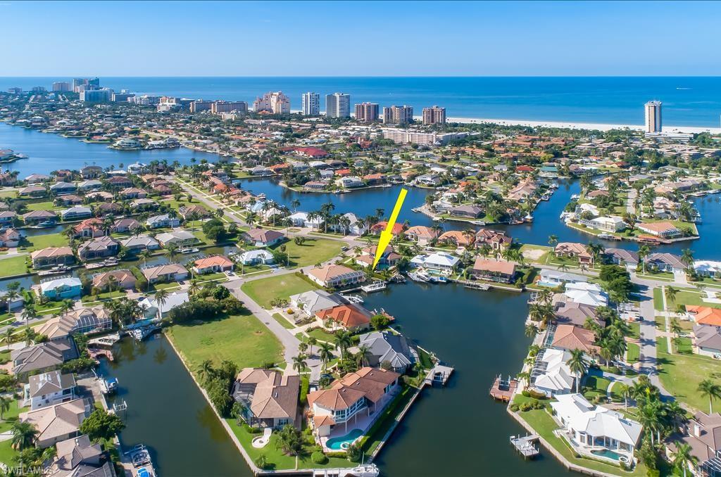 MARCO BEACH - Residential