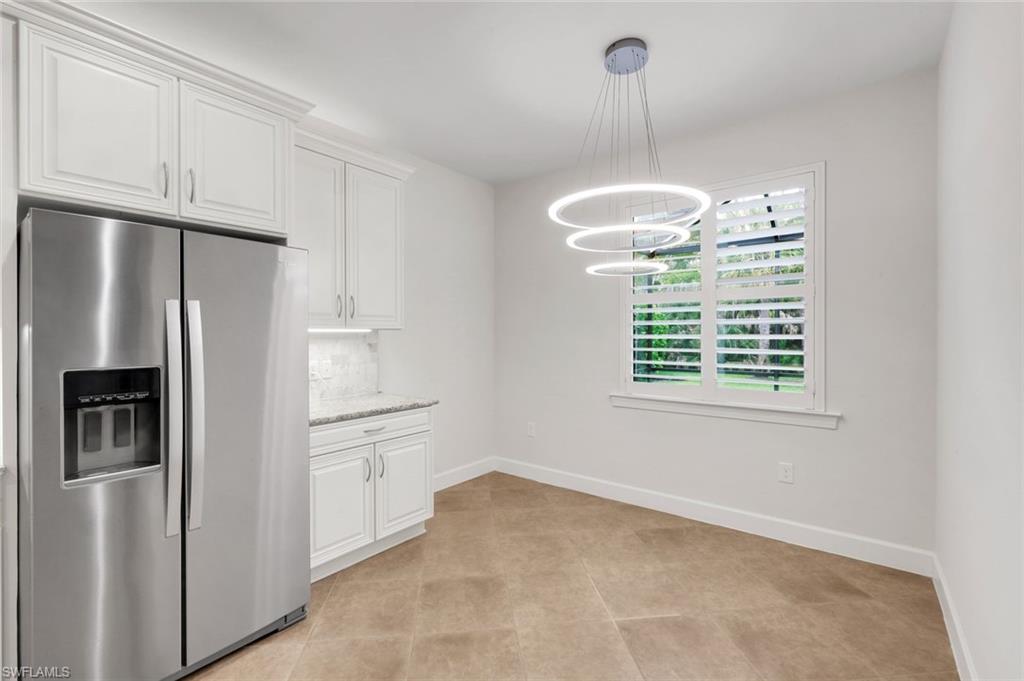 CAMDEN LAKES - Residential