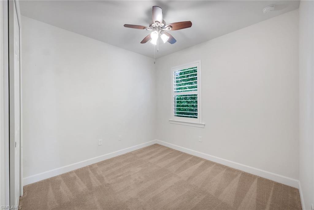 CAMDEN LAKES - Residential