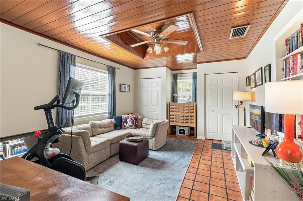 PALMLEE PARK - Residential