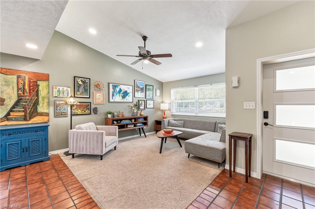 PALMLEE PARK - Residential