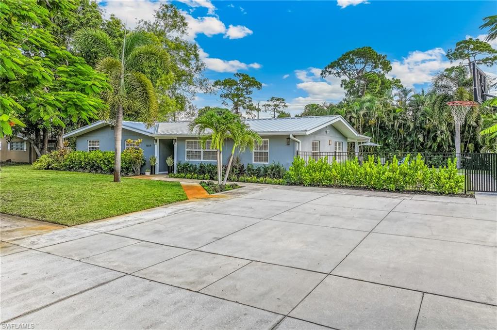 PALMLEE PARK - Residential