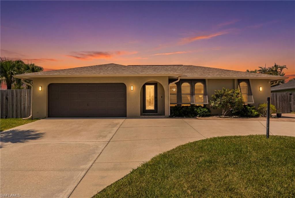 CAPE CORAL - Residential