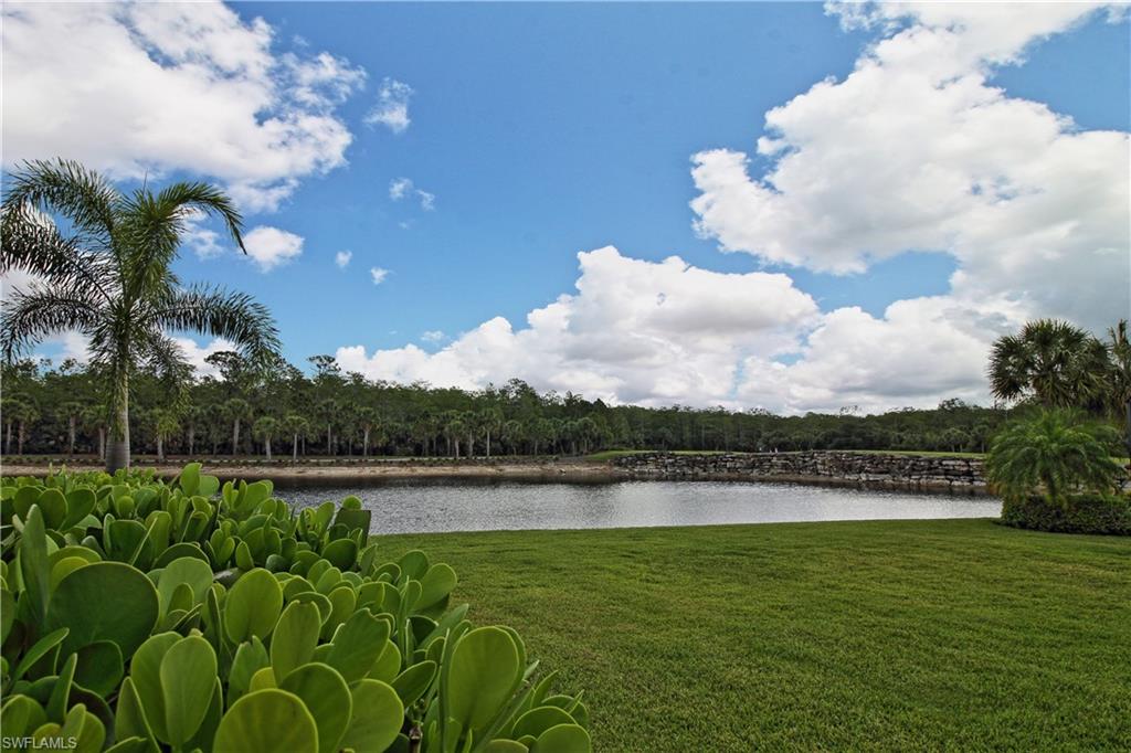 QUARRY SHORES - Residential