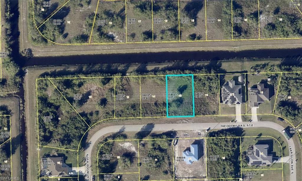 LEHIGH ACRES - Land