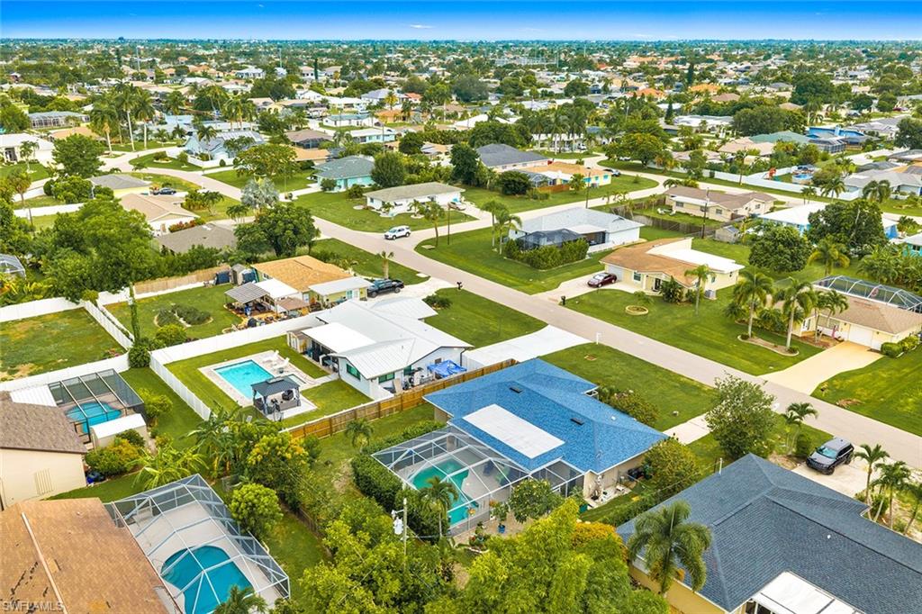 CAPE CORAL - Residential