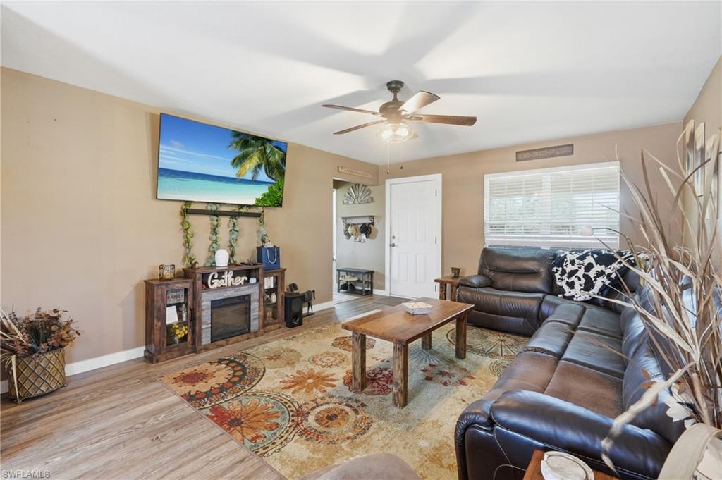 PORT CHARLOTTE - Residential