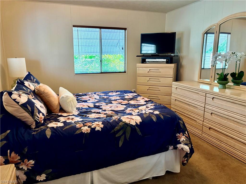 LAUREL ESTATES MOBILE HOME VIL - Residential
