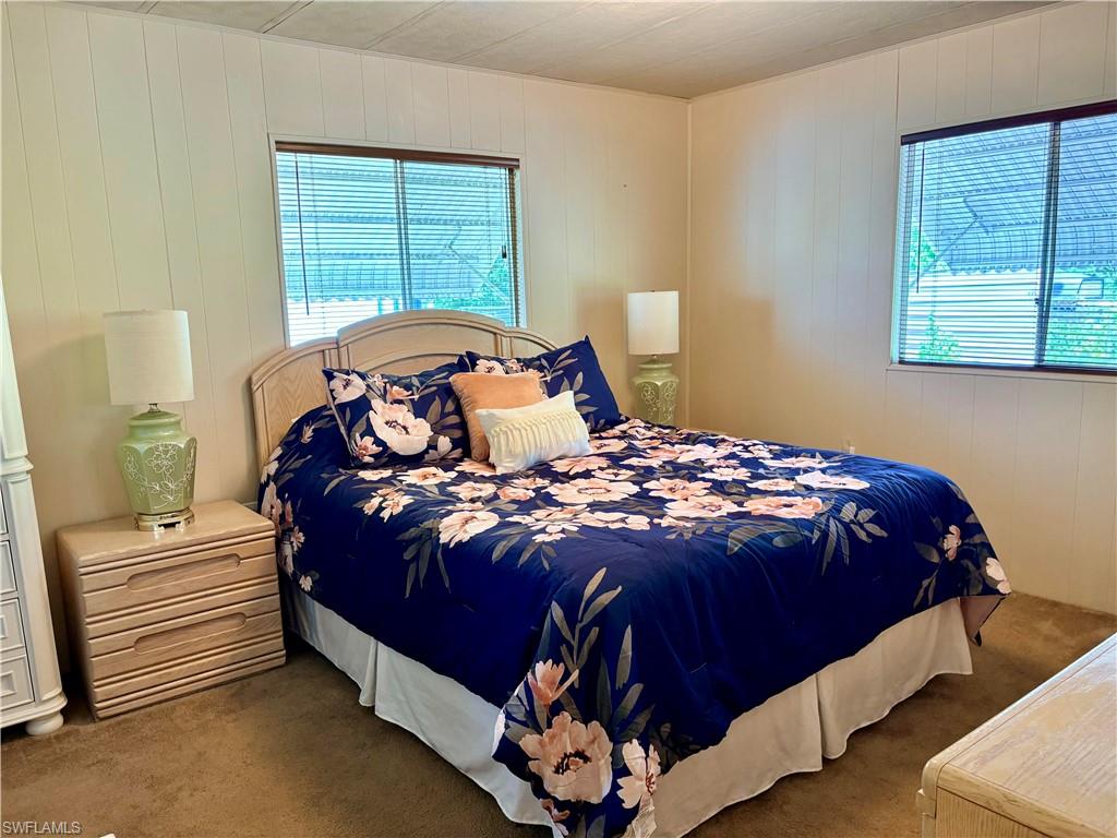 LAUREL ESTATES MOBILE HOME VIL - Residential