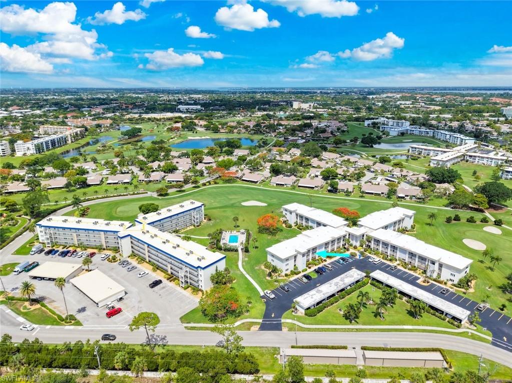 SEVEN LAKES - Residential