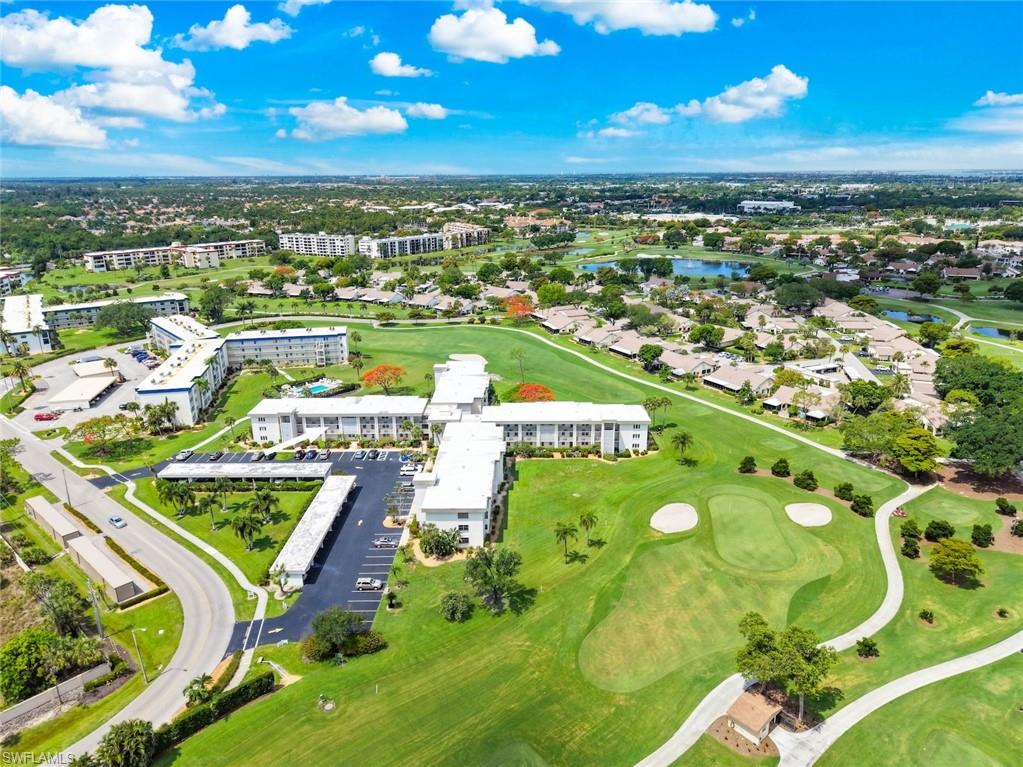 SEVEN LAKES - Residential